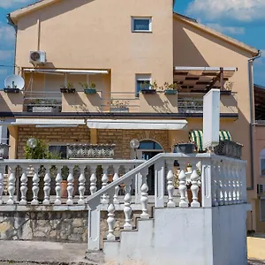 Rusev Guest house