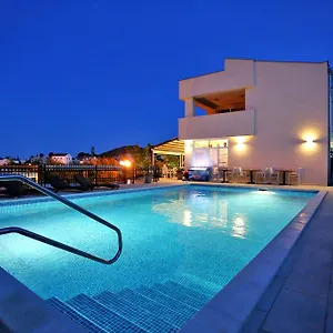Dalmacija Apartment
