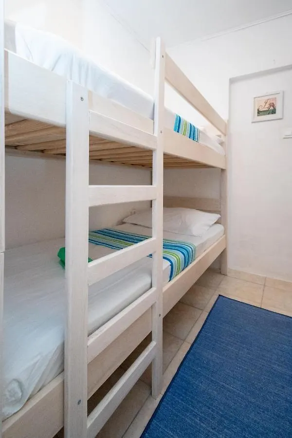 Apartment Preko 8179B